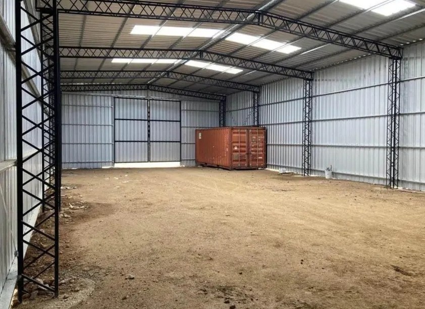 Depósito industrial metálico terminado llave en mano — Uruguay
